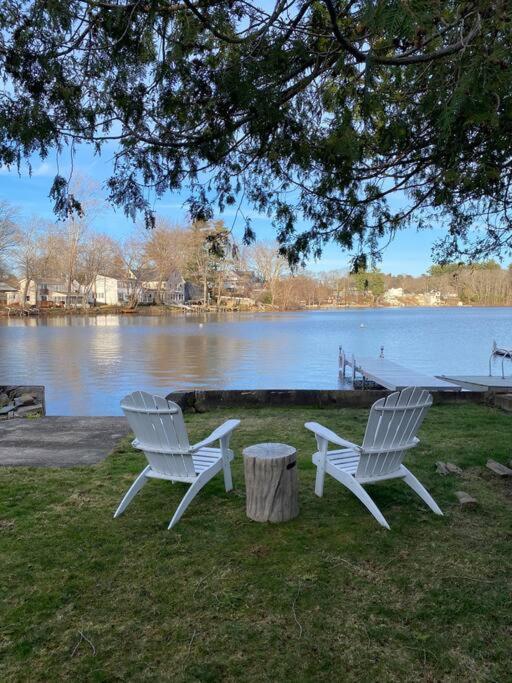 Lake Attitash Waterfront W/ Private Dock Еймсбъри Екстериор снимка